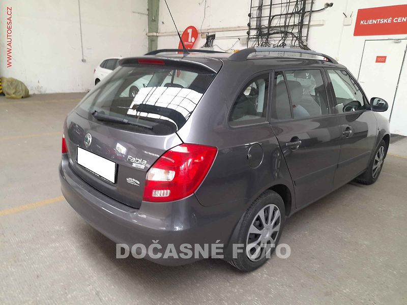 Škoda Fabia (2009) 1.4 - fotka 2 z 3