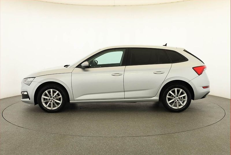 Škoda Scala (2021) Style 1.6 TDI, Automat, Navi - fotka 3 z 21