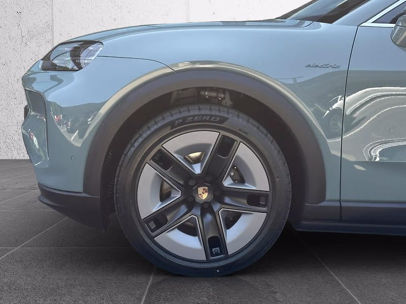 Porsche Cayenne Electric Burmester HD-Matrix H - fotka 6 z 18