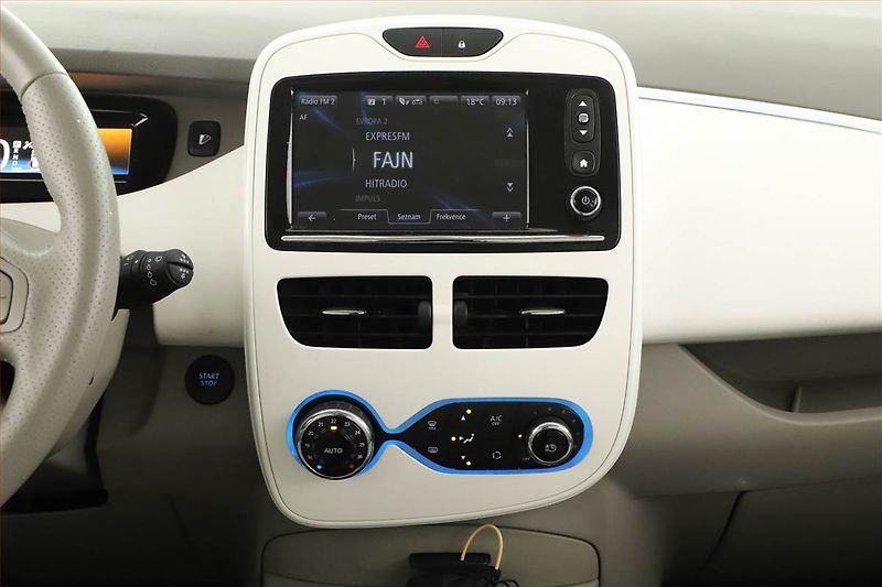 Renault ZOE (2018) Q90, SoH 90%, Automat - fotka 10 z 18