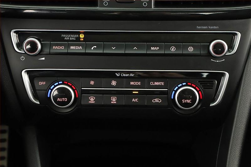 Kia Optima (2016) 1.7 CRDI, Automat, Kůže, Navi - fotka 15 z 26
