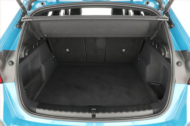 BMW X1 (2025) xDrive20d - fotka 19 z 21