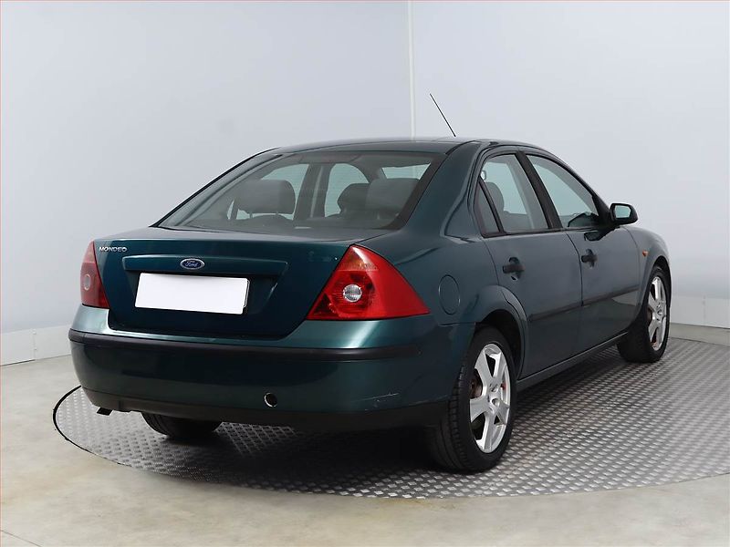 Ford Mondeo (2002) 1.8 16V, po STK, Klima - fotka 5 z 12