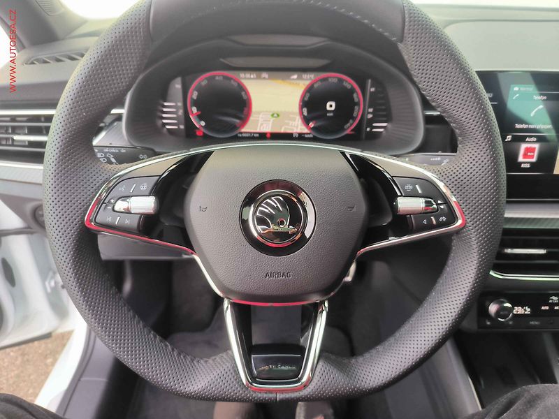 Škoda Scala (2023) 1.5 TSI, 1.maj,ČR, Monte - fotka 23 z 30