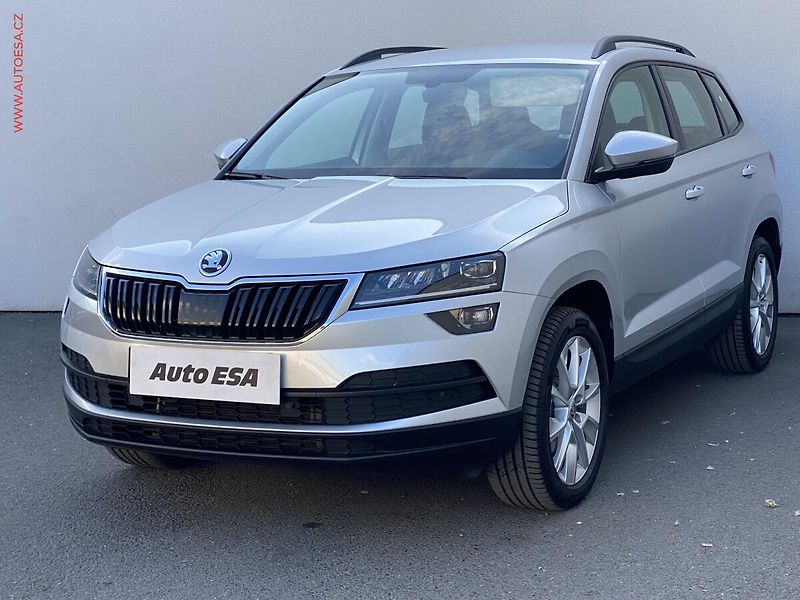 Škoda Karoq (2018) 2.0 TDi 4x4, Style, +ALU - fotka 3 z 16