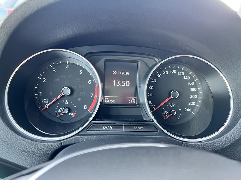 Volkswagen Polo Cross 1.0MPi 55kw TEMPOMAT ALU - fotka 17 z 49