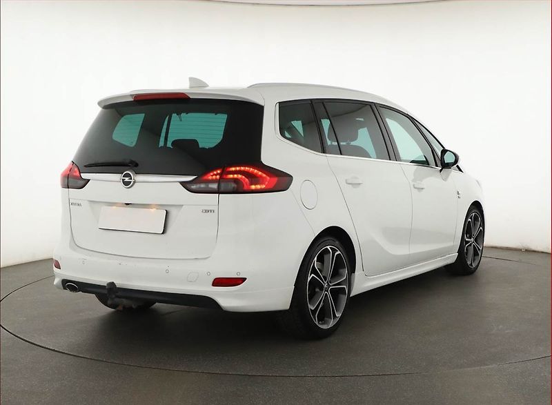Opel Zafira (2016) 2.0 CDTI, Automat, 7 míst - fotka 5 z 21