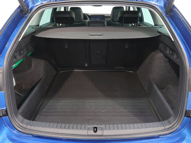 Škoda Octavia (2024) TOP SELECTION 1.5TSI 110KW - fotka 39 z 40