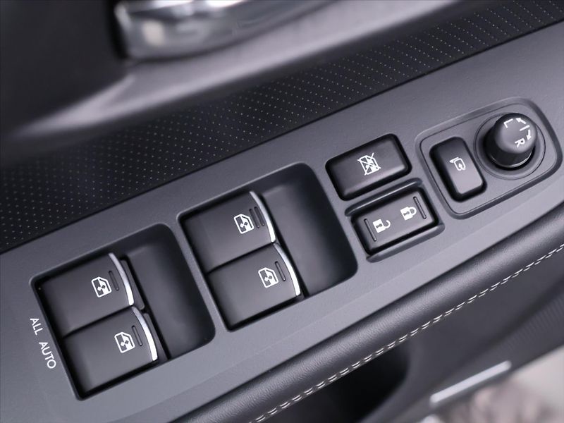 Subaru Outback 2,5 i 129kW Aut. AWD Kůže CZ - fotka 15 z 33