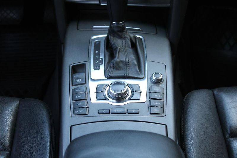 Audi A6 2.7 TDI V6 Avant / 132 kW / Qu - fotka 25 z 36