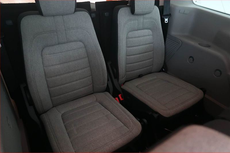 Ford Tourneo Connect (2018) Titanium 1.5 EcoBlue, 7Míst - fotka 17 z 21