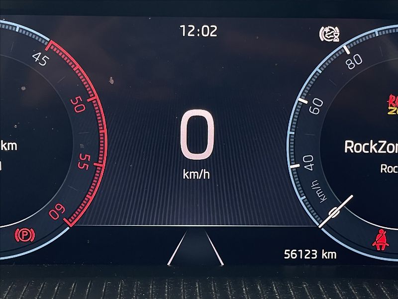 Škoda Octavia 2,0 TDI 4x4 DSG Ambi Plus TZ - fotka 11 z 24