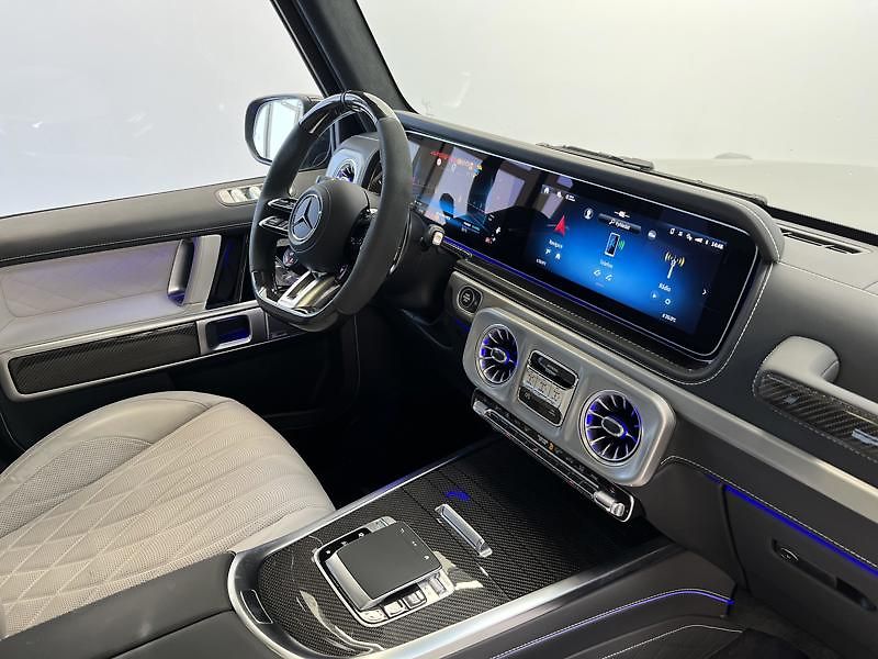Mercedes-Benz Třídy G Třídy Mercedes-AMG G 63 Manufa - fotka 20 z 28