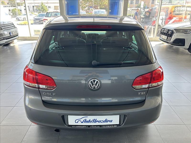 Volkswagen Golf 1,2   TSI,SERVISKA,MATCH - fotka 5 z 25