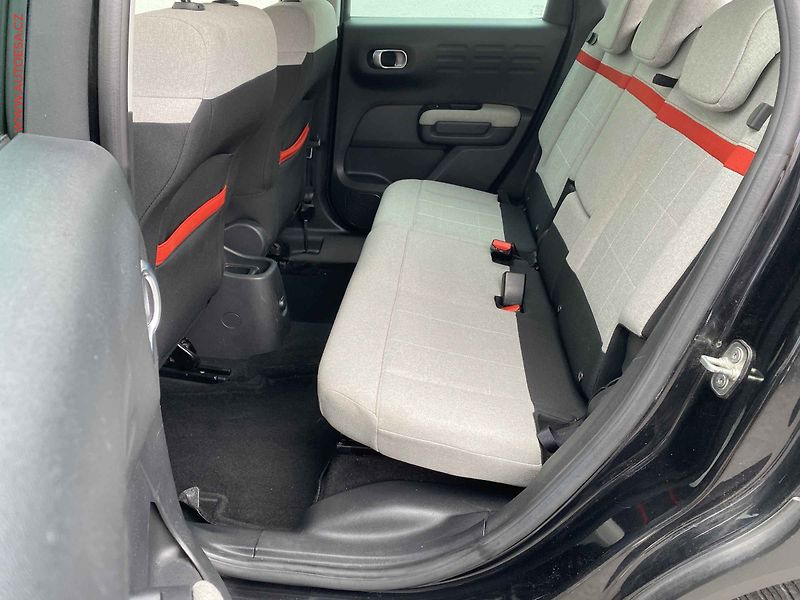 Citroën C3 Aircross (2018) 1.2PT, Shine, navi, kamera - fotka 10 z 21