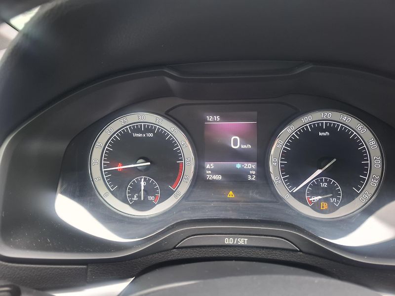 Škoda Karoq (2019) 2.0TDI,nehav,72tkm,top stav - fotka 19 z 21