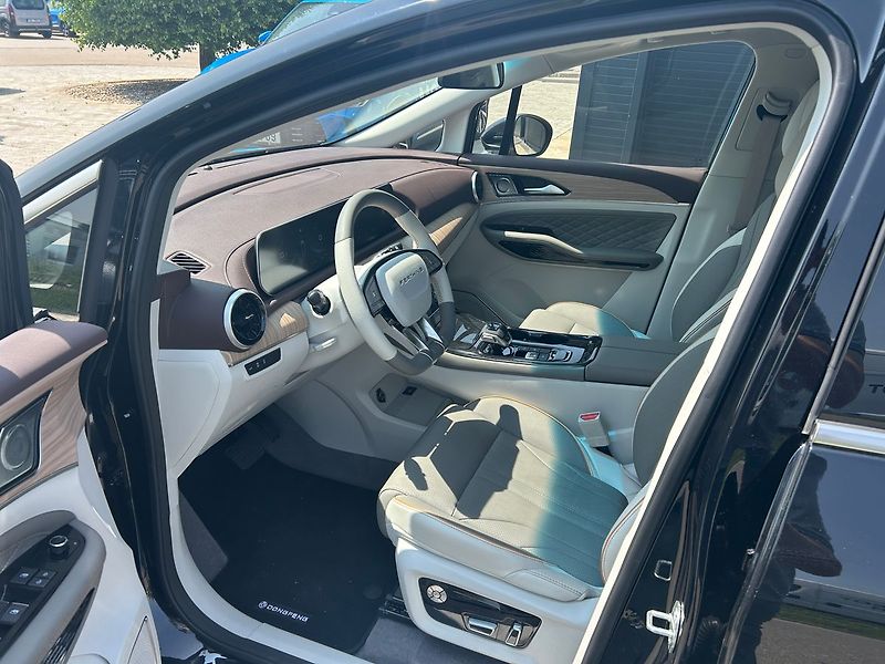 Dongfeng U-Tour EXCLUSIVE FR - fotka 9 z 13