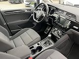 Volkswagen Touran (2016) 2.0 TDI 110 KW DSG  - náhled 13