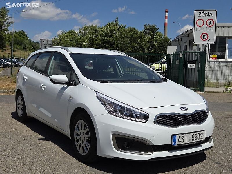 Kia Ceed (2018) na splátky všem od 10%akontace - fotka 3 z 14