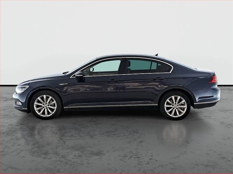 Volkswagen Passat (2015) 2.0 TDI, 4X4, Navi, Tempomat - fotka 3 z 18