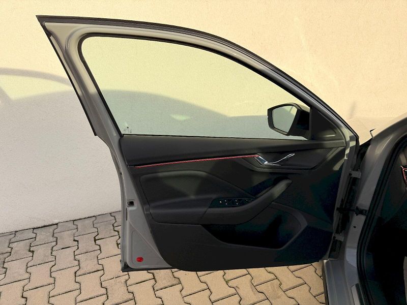 Škoda Scala (2024) 1.0 TSI / 85 kW / 6MP / Monte - fotka 20 z 32