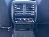 Volkswagen Passat 2,0 TDi DSG ELEGANCE MATRIX - náhled 32