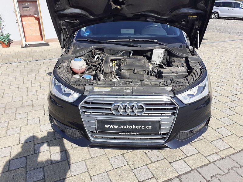 Audi A1 (2017) 1.0 12V TFSi Sportback - fotka 27 z 36