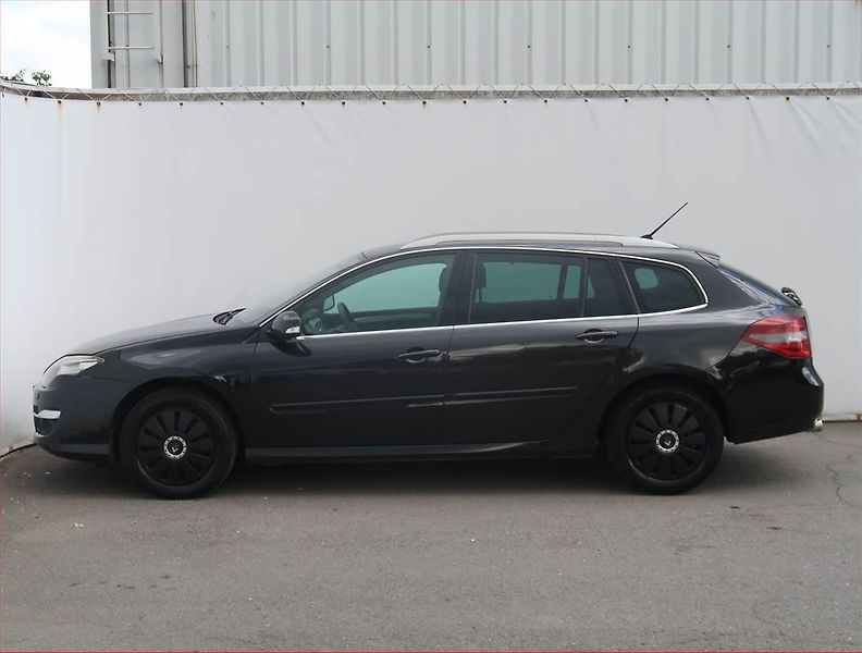 Renault Laguna (2012) 2.0 dCi, Automat, Serv.kniha - fotka 3 z 19