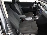 Volkswagen Passat (2005) 2.0 TDI, po STK, jezdí výborně - náhled 7
