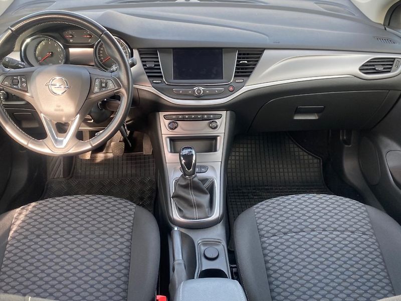 Opel Astra (2021) 1,2 (96kW) 6,man - fotka 12 z 27