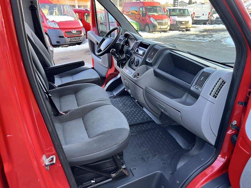 Peugeot Boxer 3.0HDI 116KW,7MÍST,ASR - fotka 22 z 41