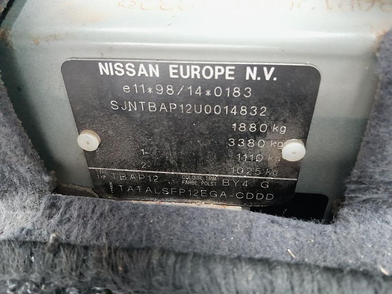 Nissan Primera P12 Combi 1.8 85Kw ND - fotka 10 z 10