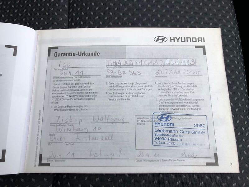 Hyundai i30 (2009) 1.4 16V - fotka 29 z 33