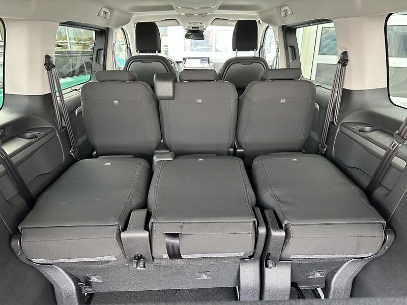 Toyota ProAce Verso 2.0D-8A/T - L2 FAMILY + TZ - fotka 33 z 45