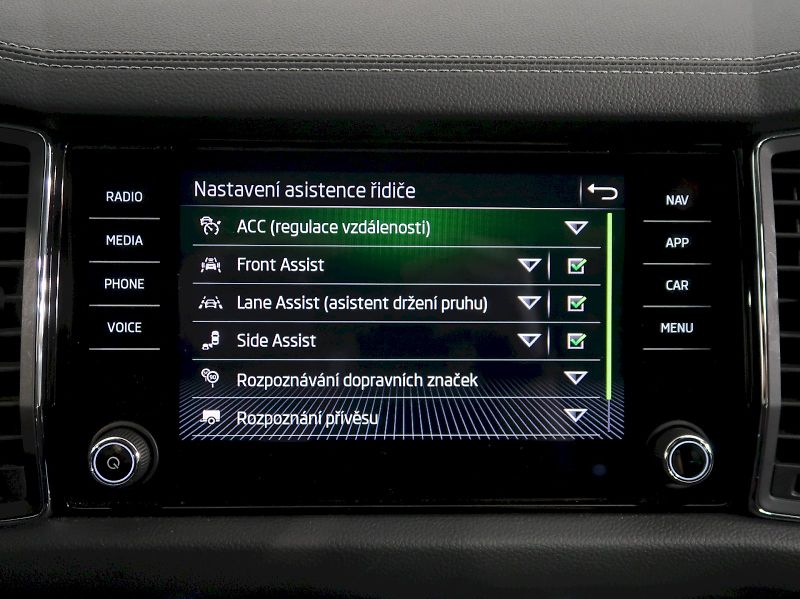 Škoda Kodiaq (2023) L&K 2.0TDI 147KW 4x4 DSG TAŽNÉ - fotka 29 z 43