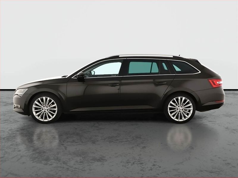 Škoda Superb (2018) 1.5 TSI, Automat - fotka 3 z 26