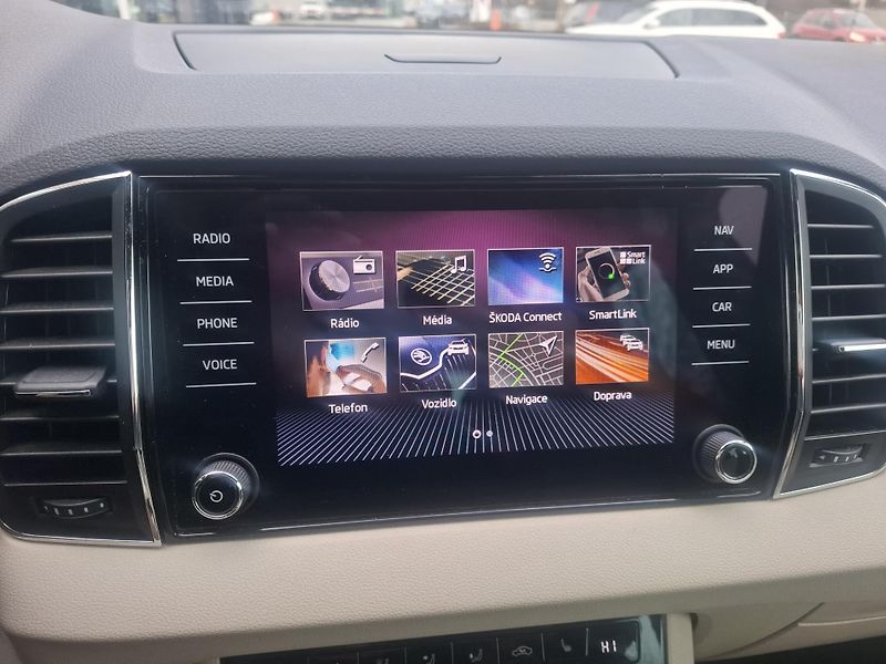 Škoda Karoq (2019) 2.0TDI,nehav,72tkm,top stav - fotka 21 z 21