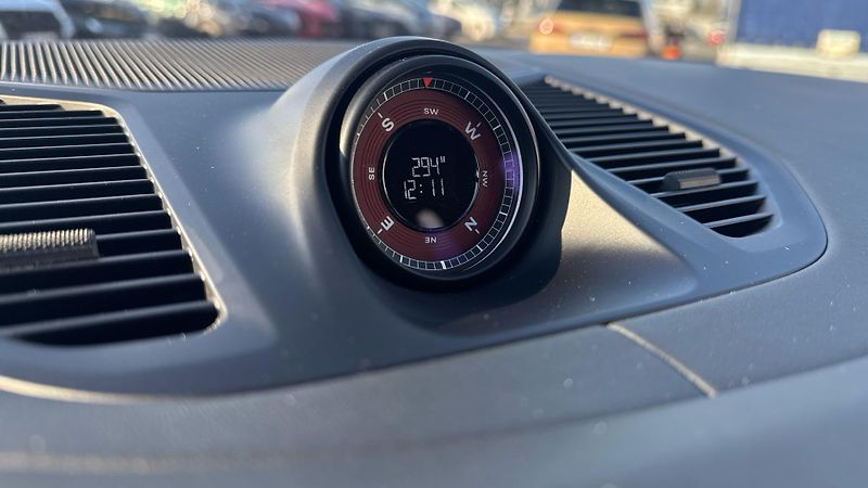 Porsche Cayenne Turbo E-Hybrid - fotka 29 z 29