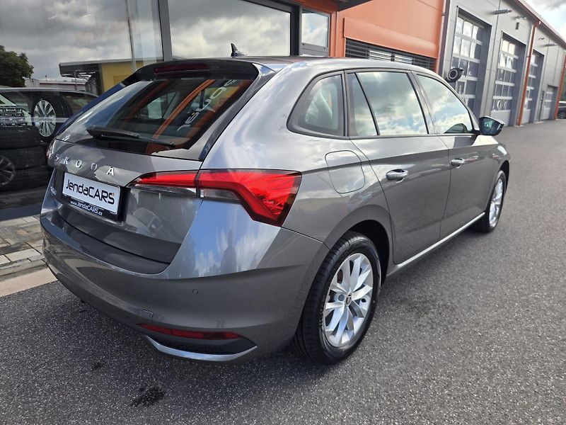 Škoda Scala 1.0 TSI - fotka 2 z 11