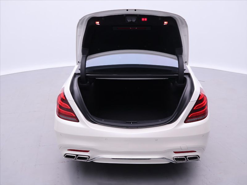 Mercedes-Benz Třídy S 3,0 350d 4Matic AMG paket - fotka 9 z 39