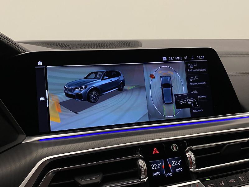BMW X5 M50D xDrive CZ AUT REZERVACE - fotka 122 z 123