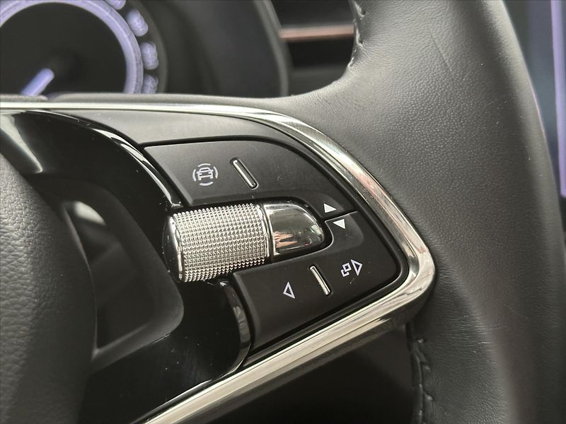 Škoda Kamiq 1.0 TSI 81kW Style CZ - fotka 25 z 34