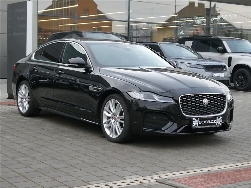 Jaguar XF 2,0 D200 R-Dynamic S,1M,ČR,DPH - fotka 5 z 36