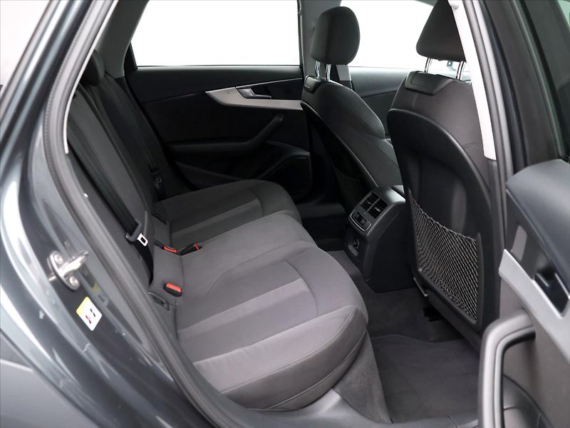 Audi A4 Allroad 2,0 TFSI 185kW Quattro S-troni - fotka 13 z 43