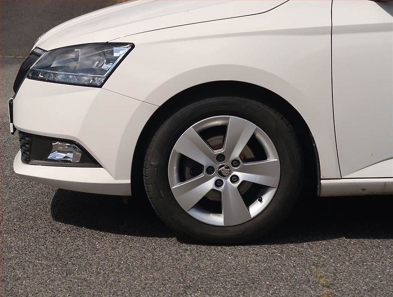 Škoda Fabia (2021) Ambition 1.0 TSI, ČR,1.maj - fotka 14 z 17