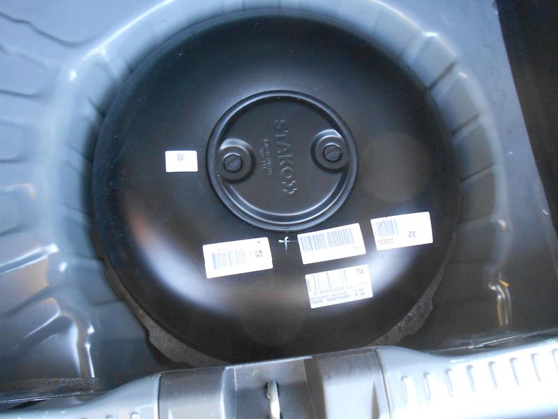 Dacia Sandero 1.0TCe+LPG,KLIMA,LED!! - fotka 24 z 41
