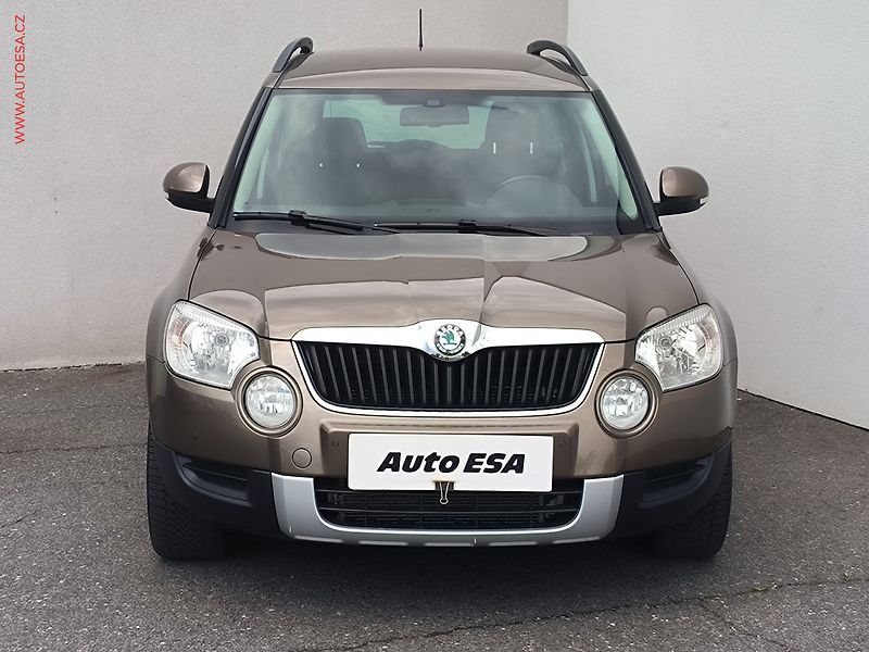 Škoda Yeti (2011) 1.2 TSi, Ambition, DSG - fotka 2 z 17