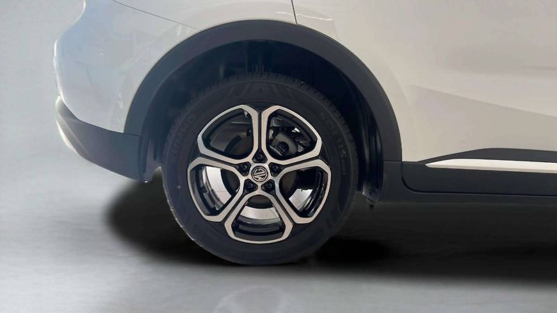 MG ZS (2025) ELEGANCE 1.5 MT5 (85kW/115k) / - fotka 28 z 30