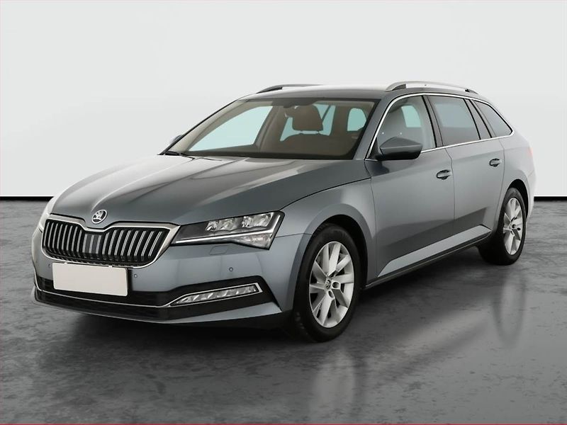 Škoda Superb (2019) Style 2.0 TSI, Automat - fotka 2 z 17