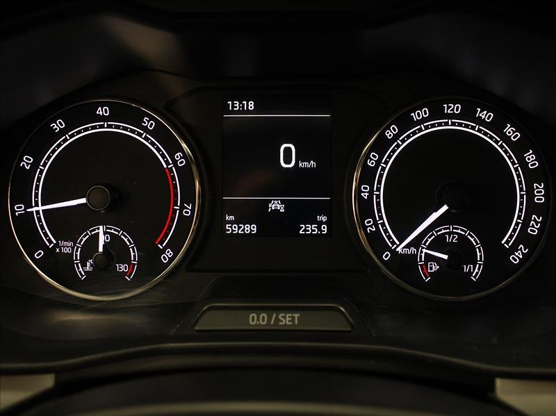 Škoda Scala 1,0 TSi 85kW Ambi. PLUS 59tkm! - fotka 23 z 23